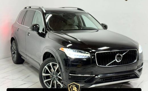 2018 Volvo XC90 Momentum