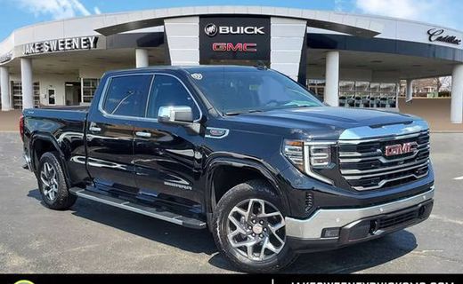 2026 GMC Sierra SLT