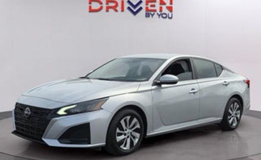 2024 Nissan Altima SR