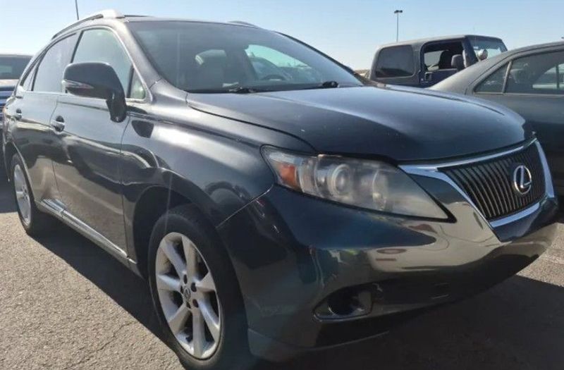 2011 Lexus RX — a typically priced live listing