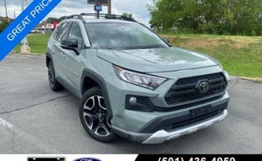 2020 Toyota RAV4 LE