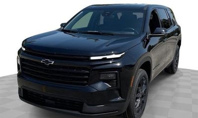 2024 Chevrolet Traverse LS
