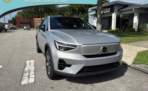 2023 Volvo C40