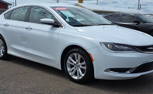 2016 Chrysler 200 Limited