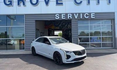 2023 Cadillac CT4 V Series