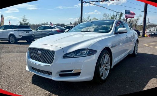 2016 Jaguar XJ XJL Portfolio