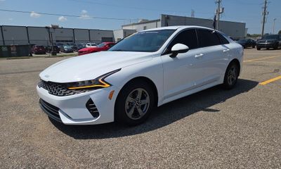 2023 Kia K5 LXS