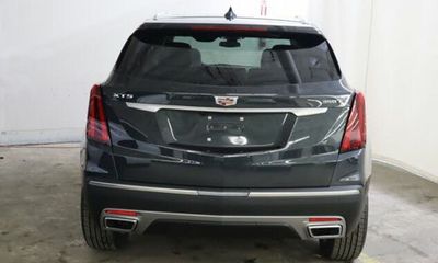 2023 Cadillac XT5 Premium Luxury