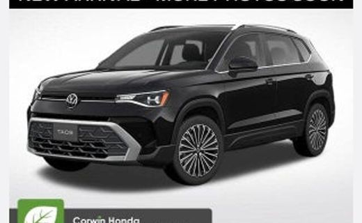 2025 Volkswagen Taos 4MOTION SE