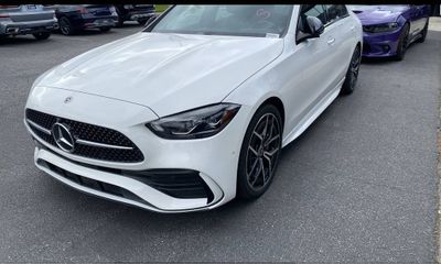 2023 Mercedes-Benz C-Class C300