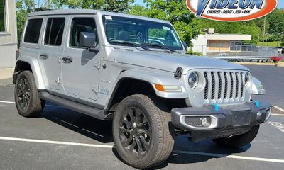 2023 Jeep Wrangler Sahara 4XE