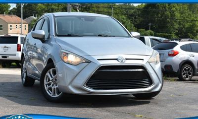 2017 Toyota Yaris IA Sedan