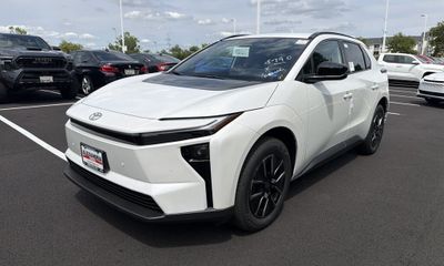 2026 Toyota BZ XLE
