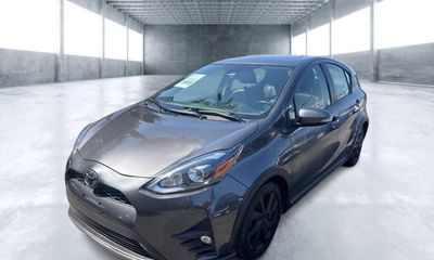 2018 Toyota Prius C ONE TWO Three