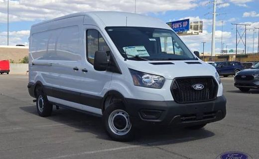 2026 Ford Transit Medium Roof
