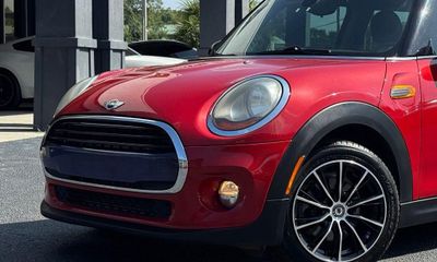 2017 Mini Hardtop Cooper