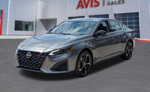 2025 Nissan Altima SR