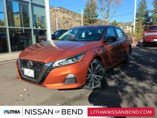 2022 Nissan Altima SR
