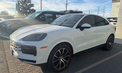 2024 Porsche Cayenne Coupe