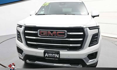 2025 GMC Yukon XL Elevation