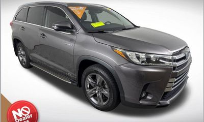 2019 Toyota Highlander LTD Platinum Hybrid