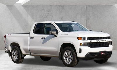 2019 Chevrolet Silverado Custom