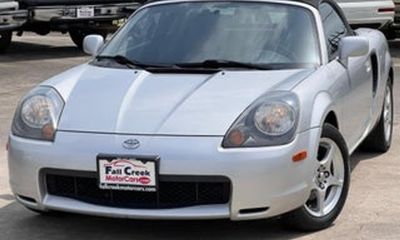 2003 Toyota MR2 Base