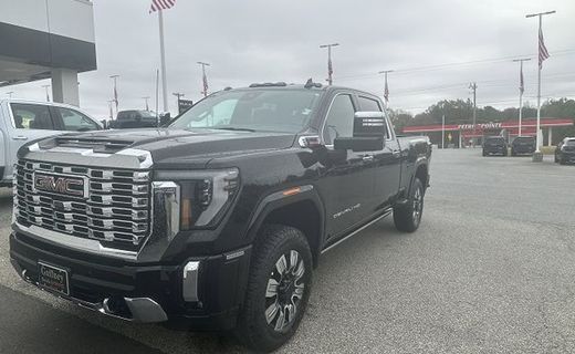 2026 GMC Sierra HD Denali