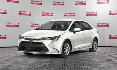 2026 Toyota Corolla LE