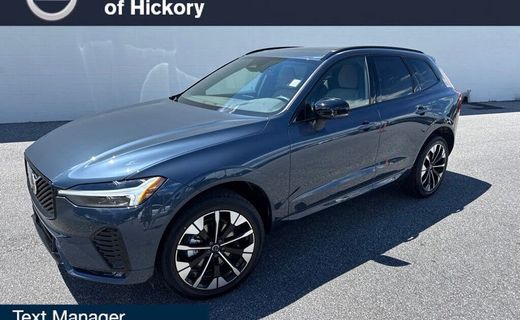 2026 Volvo XC60 Plus Dark