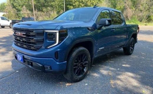 2024 GMC Sierra AT4