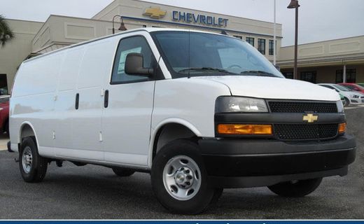 2025 Chevrolet Express EXT