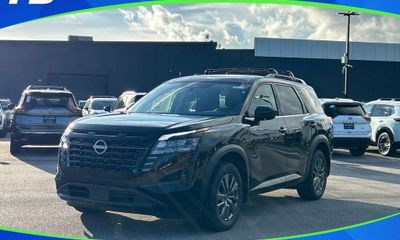 2026 Nissan Pathfinder SV