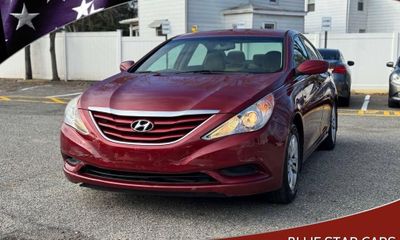 2012 Hyundai Sonata Level