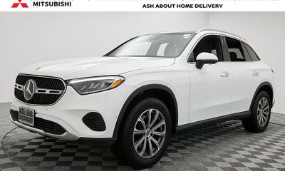 2024 Mercedes-Benz GLC-Class GLC300