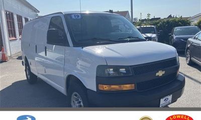 2019 Chevrolet Express Cargo VAN 2500
