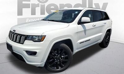 2021 Jeep Grand Cherokee Laredo