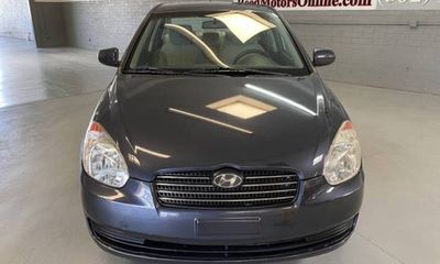 2010 Hyundai Accent GLS