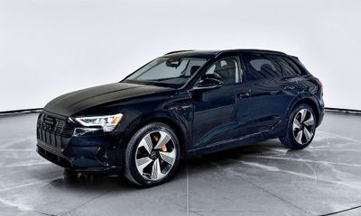 2022 Audi E-Tron Quattro Premium Plus