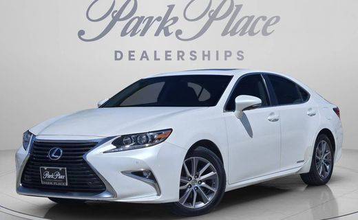 2016 Lexus ES 300H