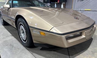 1984 Chevrolet Corvette Base