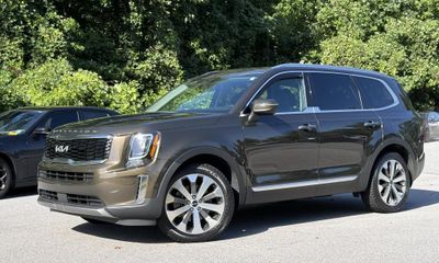 2022 Kia Telluride S