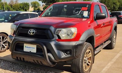 2015 Toyota Tacoma Delux Grade