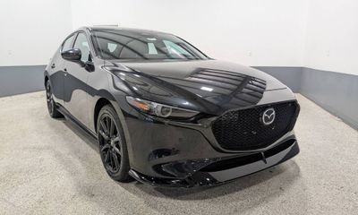 2026 Mazda MAZDA3 Premium Plus