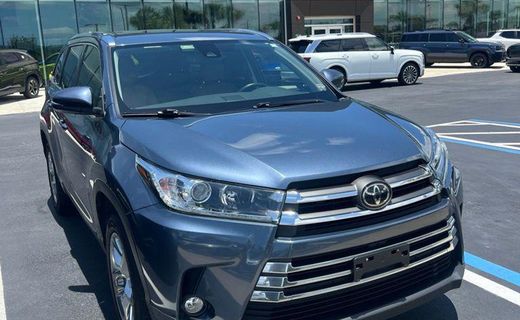 2017 Toyota Highlander