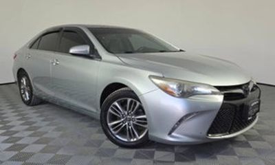 2016 Toyota Camry SE