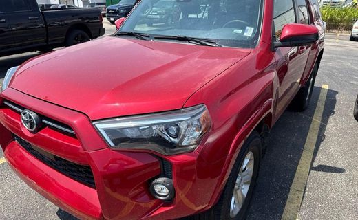 2024 Toyota 4RUNNER SR5