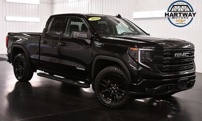 2022 GMC Sierra Elevation