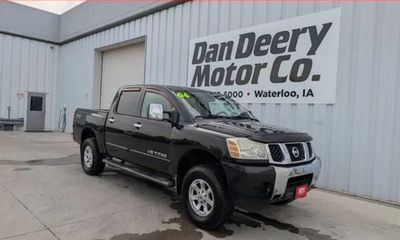 2006 Nissan Titan LE