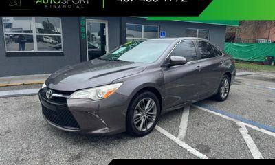 2016 Toyota Camry SE